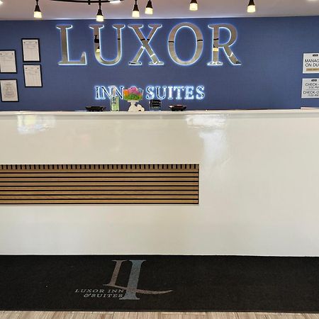 Luxor Inn & Suites, A Travelodge By Wyndham Elkins Eksteriør billede
