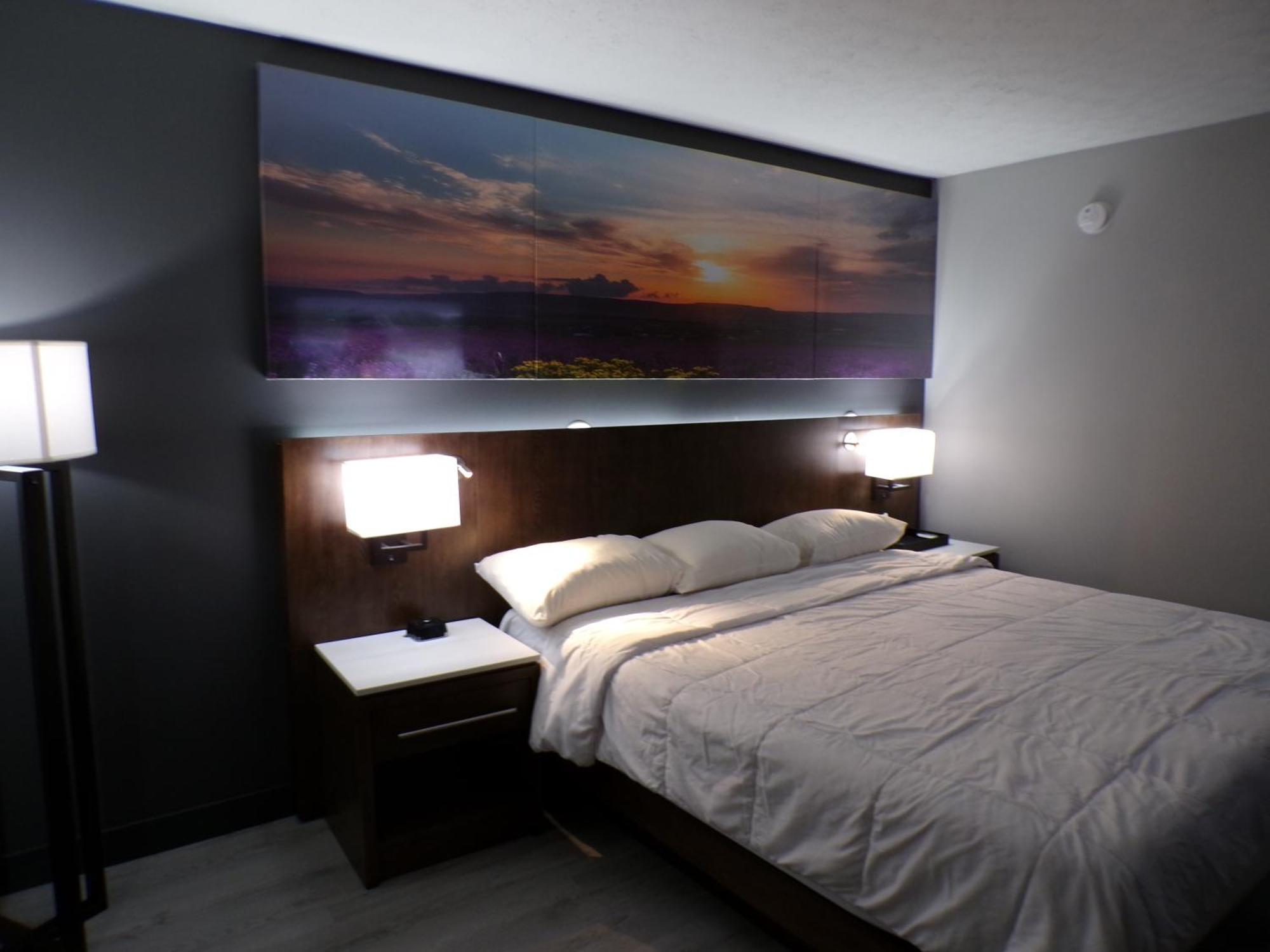 Luxor Inn & Suites, A Travelodge By Wyndham Elkins Eksteriør billede